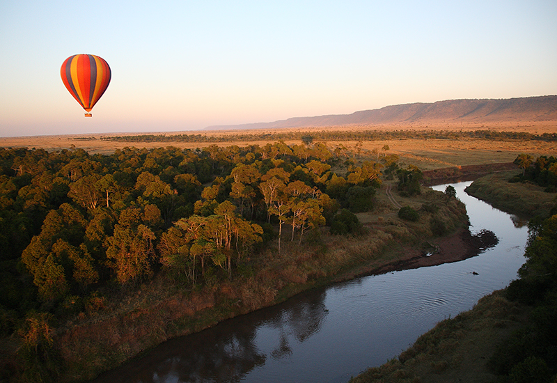 Hot air balloon safari 