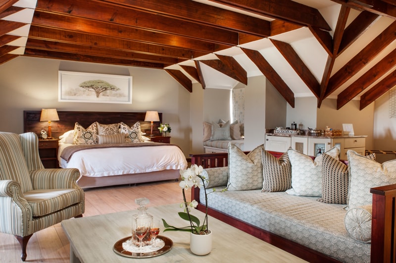 A beautifully appointed luxury room at Olivers Lodge