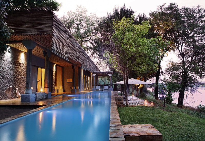 Swimming pool at Matetsi River Lodge 