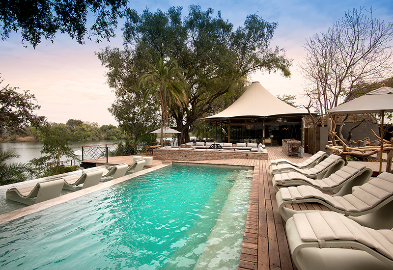 Swimming pool at Thorntree River Lodge