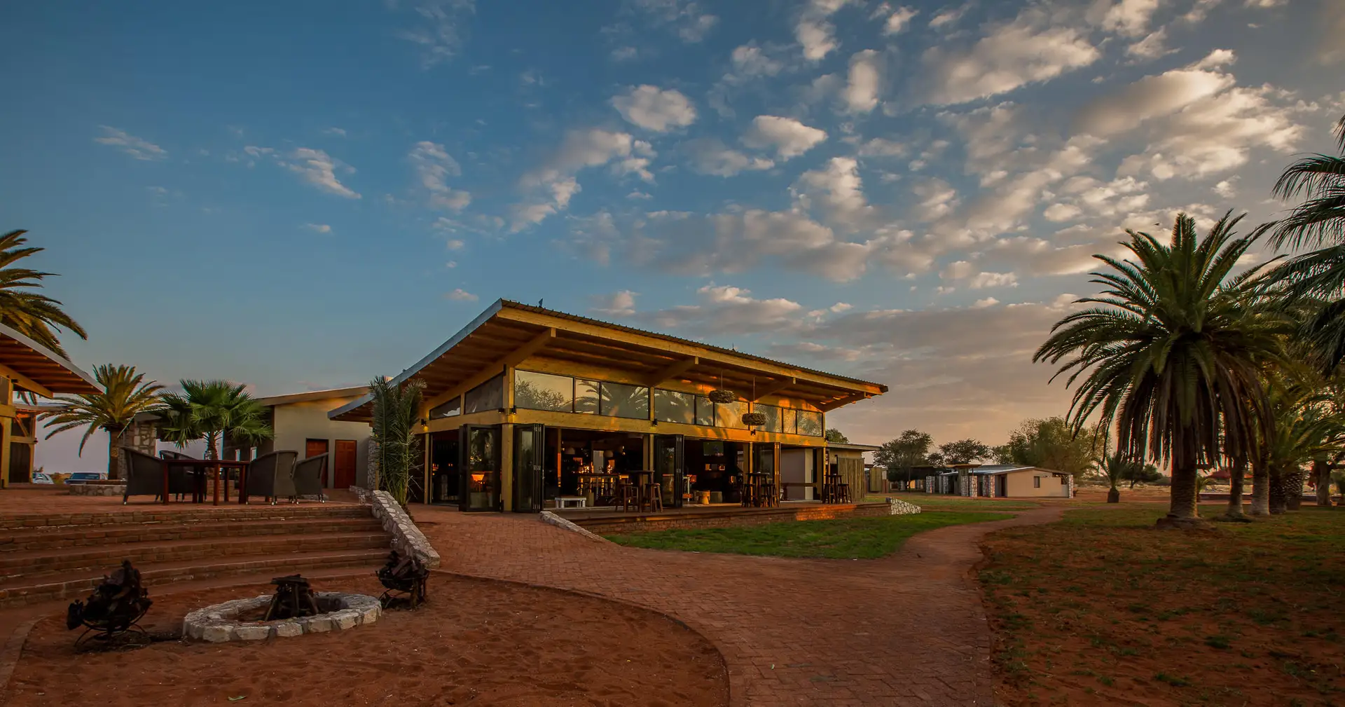 Kalahari Anib Lodge