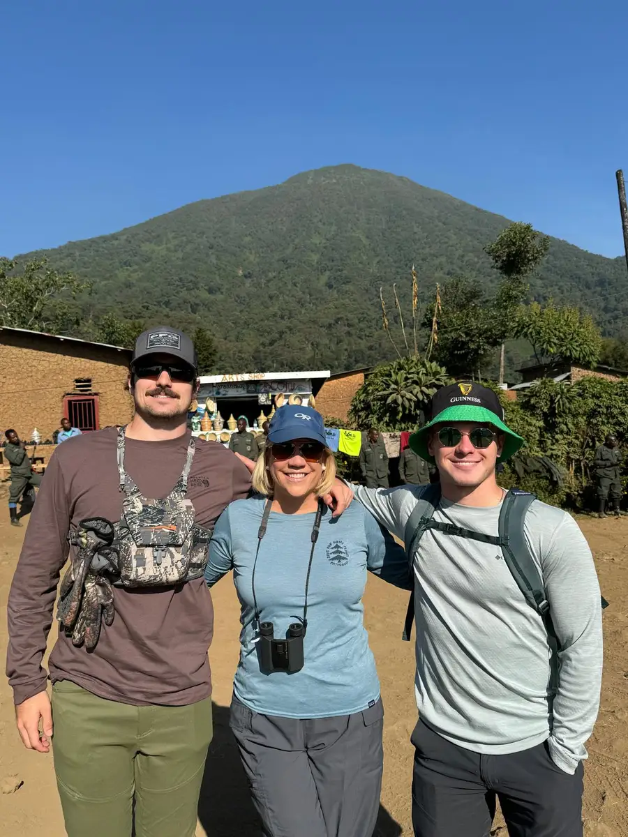  Our guests from the USA experienced gorilla trekking in Rwanda before continuing to a migration safari across Kenya, Tanzania, and Zanzibar. Here are moments with a gorilla troop and interactions with locals in Rwanda.