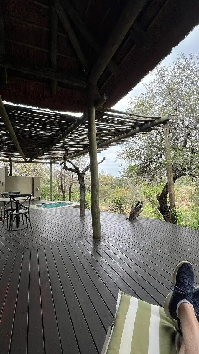 Our guests from Arizona were amazed by Lush in the Black Rhino Reserve. An elephant even came to visit them at their suite—complete with a private plunge pool—alongside sightings of rhino and a leopard, making this an unforgettable safari experience.